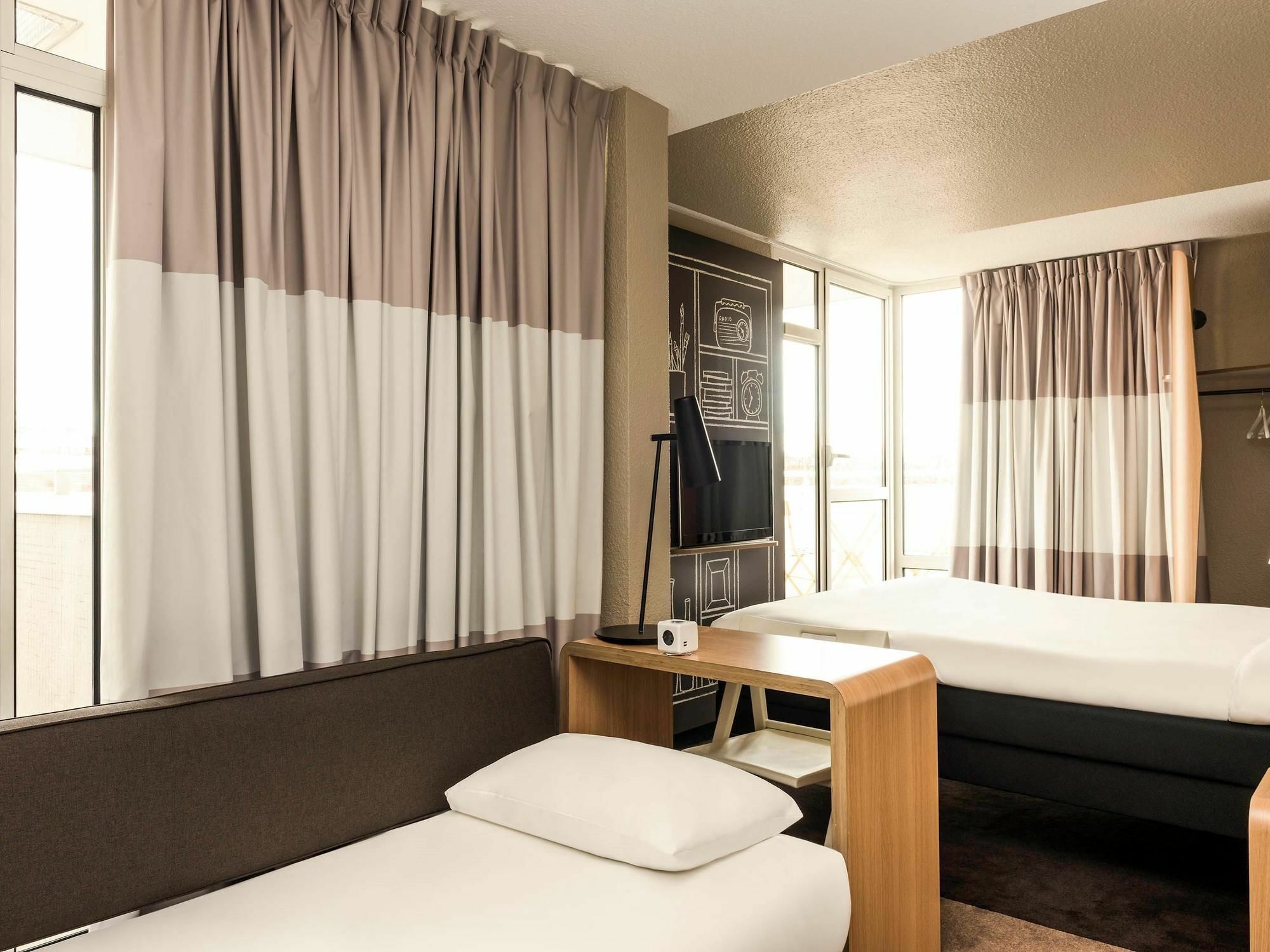 Ibis Paris Place D'Italie 13Eme Exterior photo