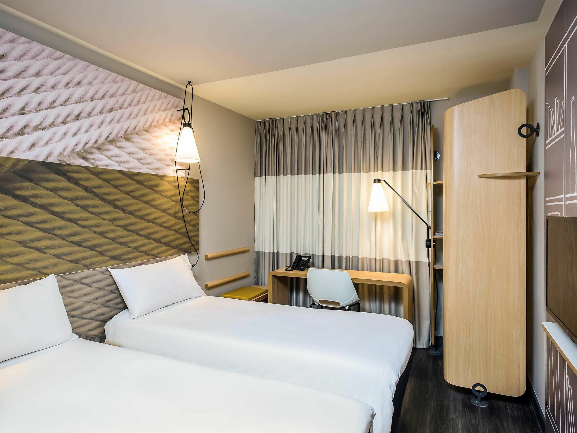 Ibis Paris Place D'Italie 13Eme Exterior photo